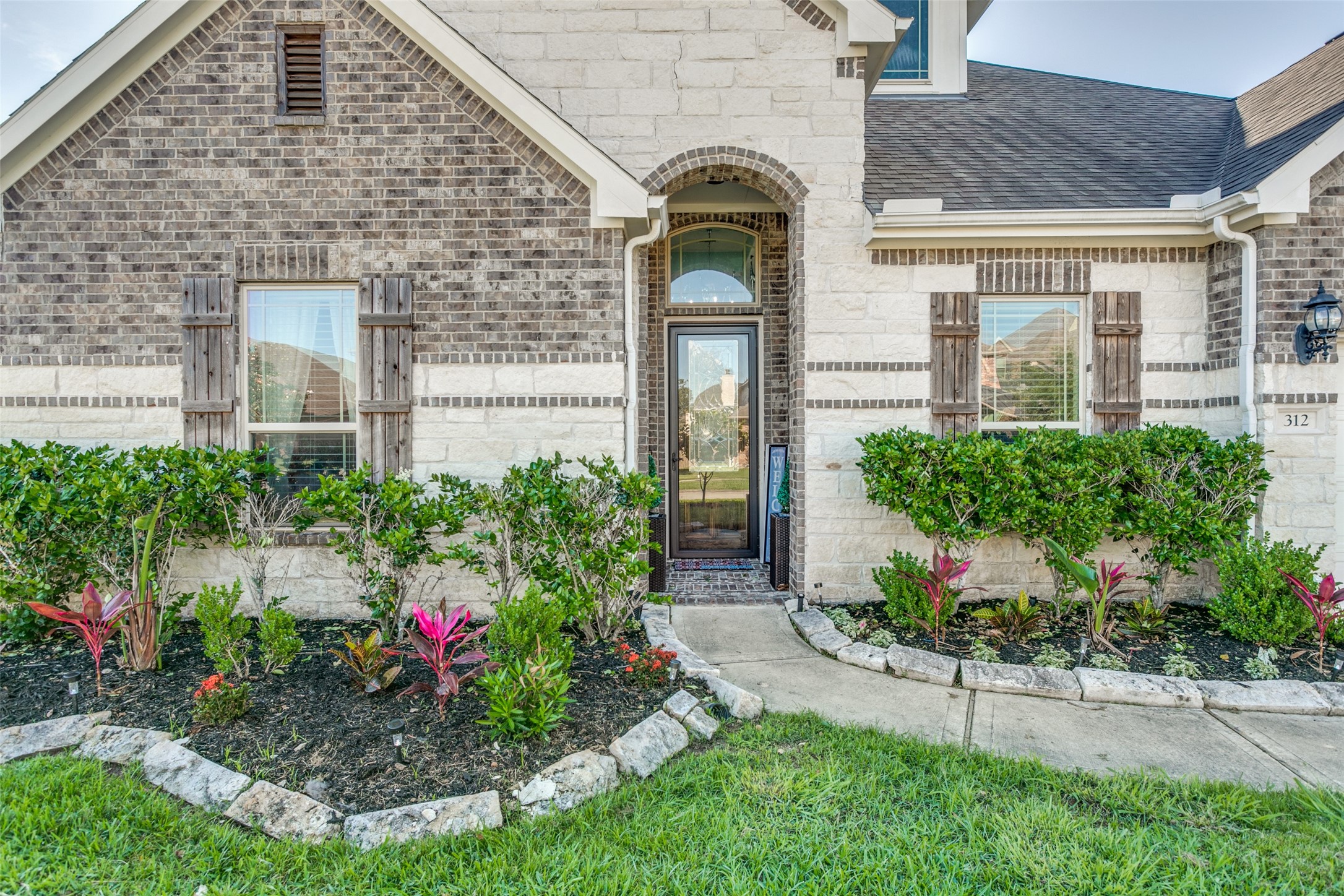 312 W Bend Drive , League City, TX, 77573 | 59562566 | Realty Texas LLC