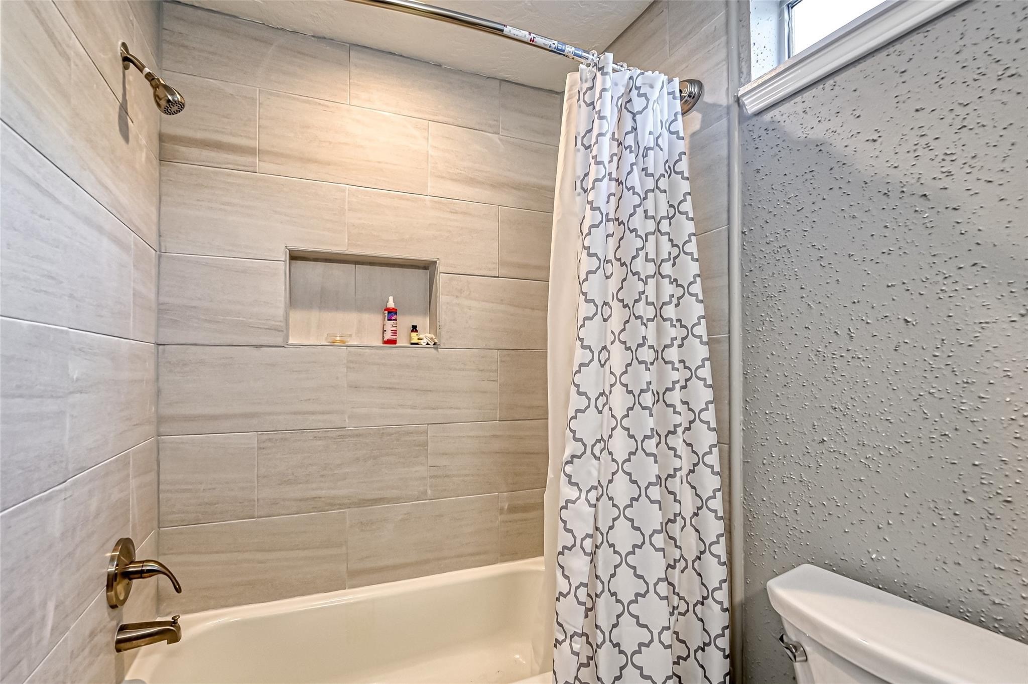 10252 Cottage Field Road , Houston, TX, 77041 | 35483979 | Realty Texas LLC