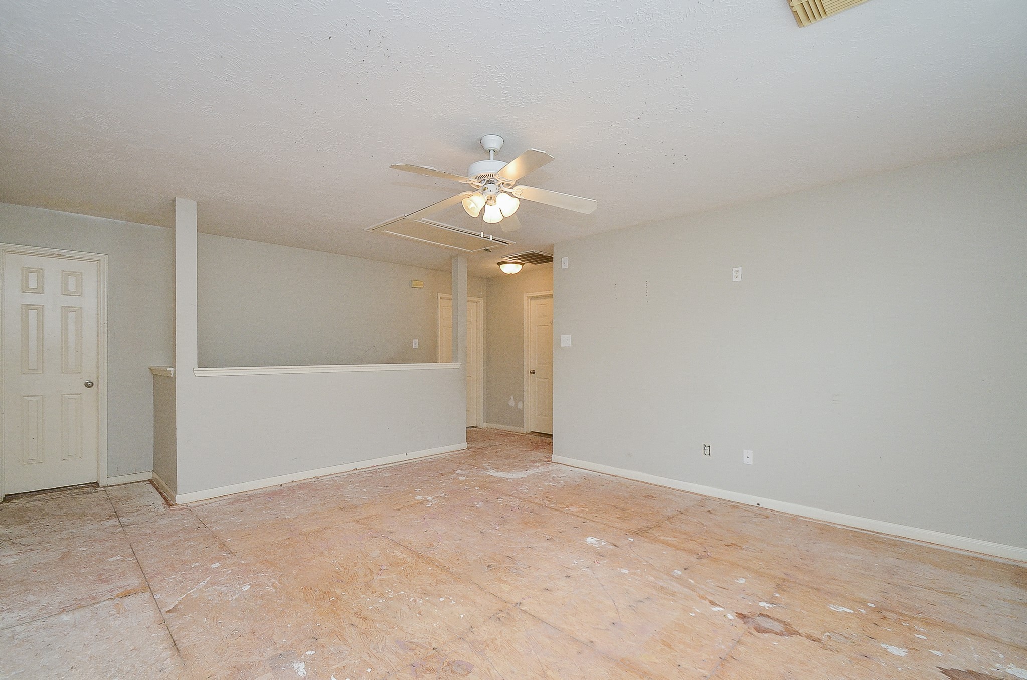 710 Hidden Ridge W , Houston, TX, 77073 | 97804275 | Realty Texas LLC