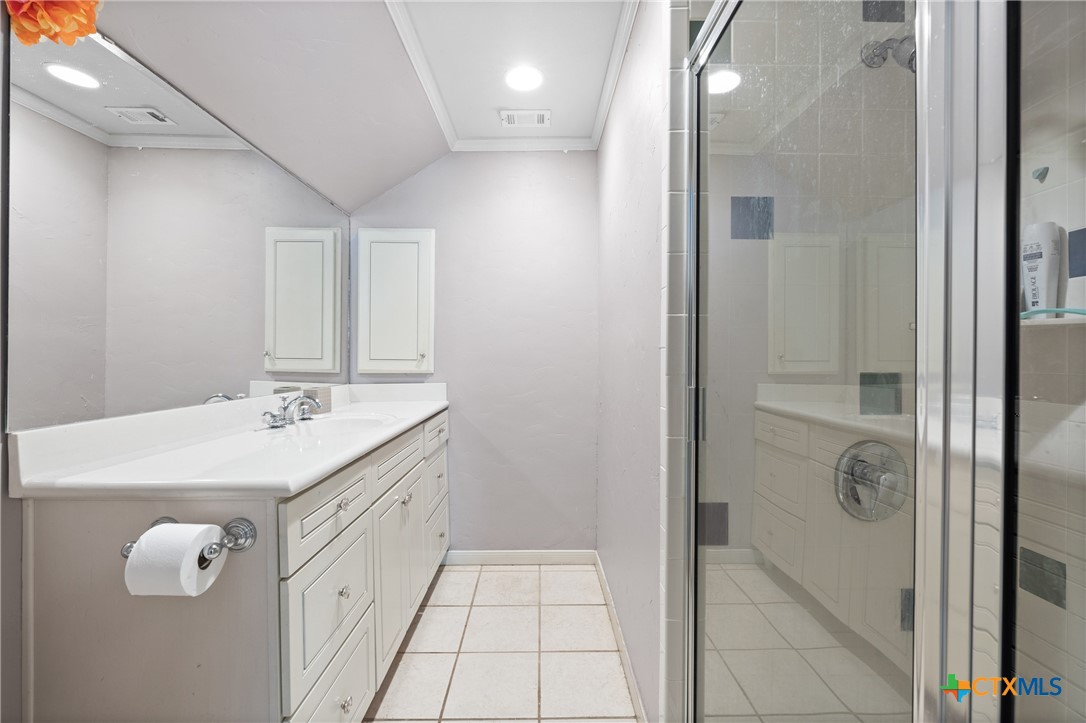 747 Estate Drive , Belton, TX, 76513 | 544896 | Realty Texas LLC