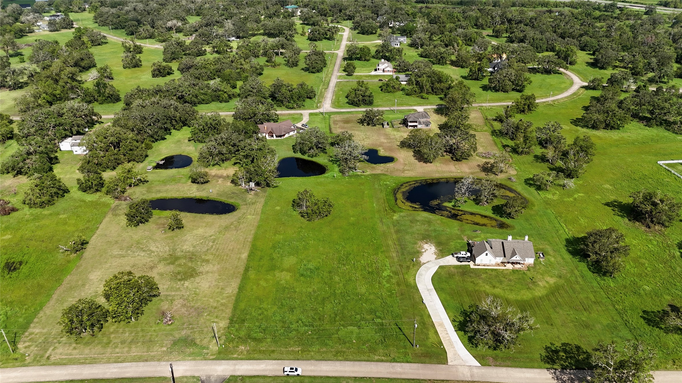 556 MILL ROAD , Angleton, TX, 77515 | 74795239 | Realty Texas LLC