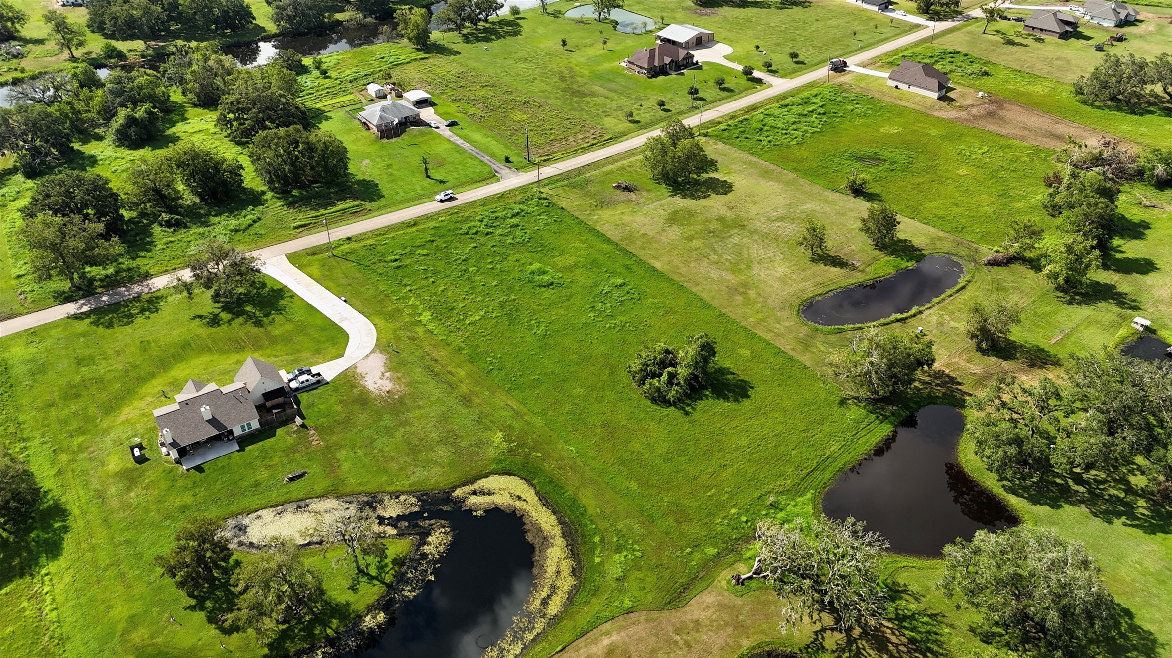 556 MILL ROAD , Angleton, TX, 77515 | 74795239 | Realty Texas LLC