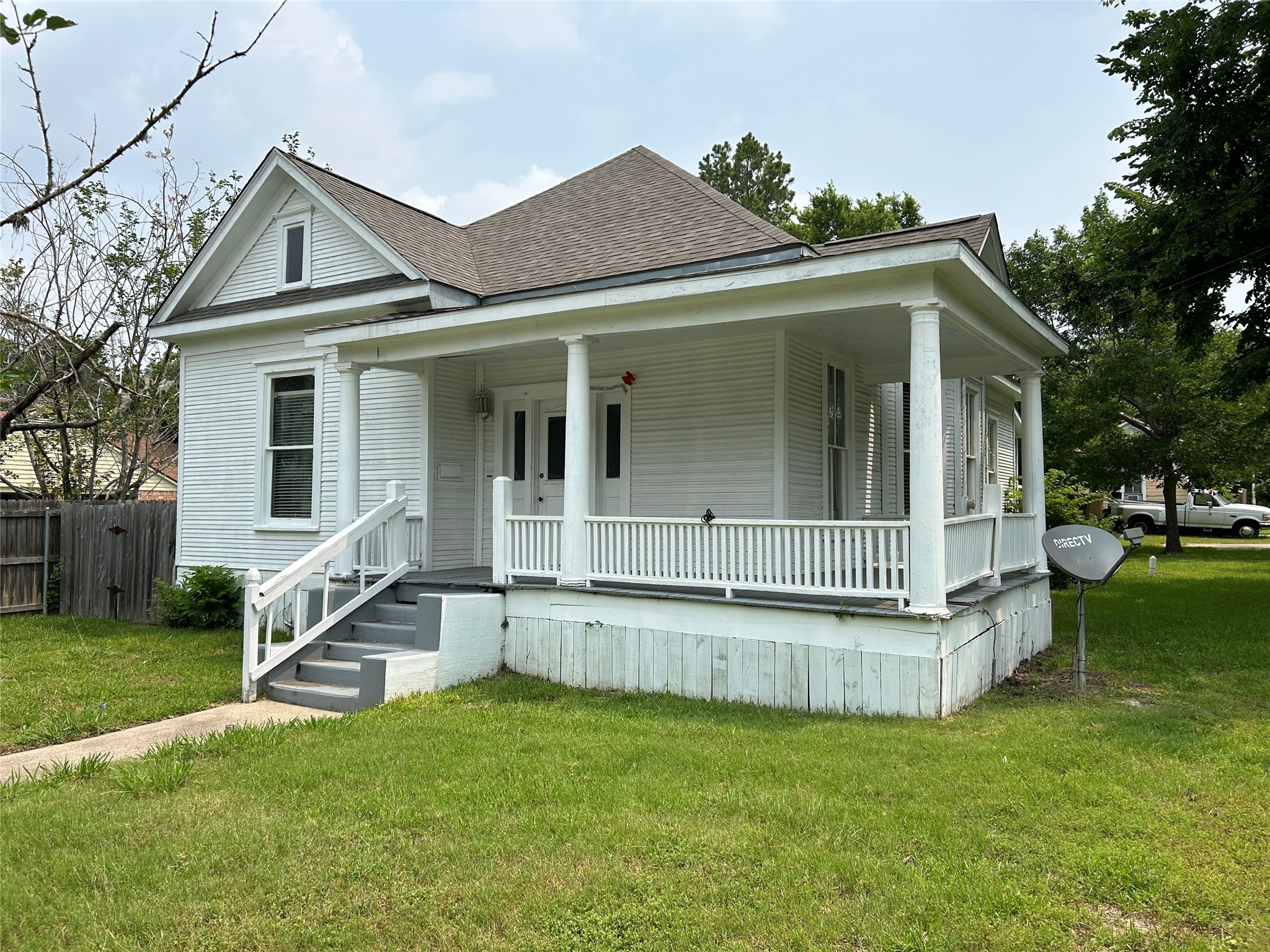 317 Elm Street , Navasota, TX, 77868 | 60709443 | Realty Texas LLC