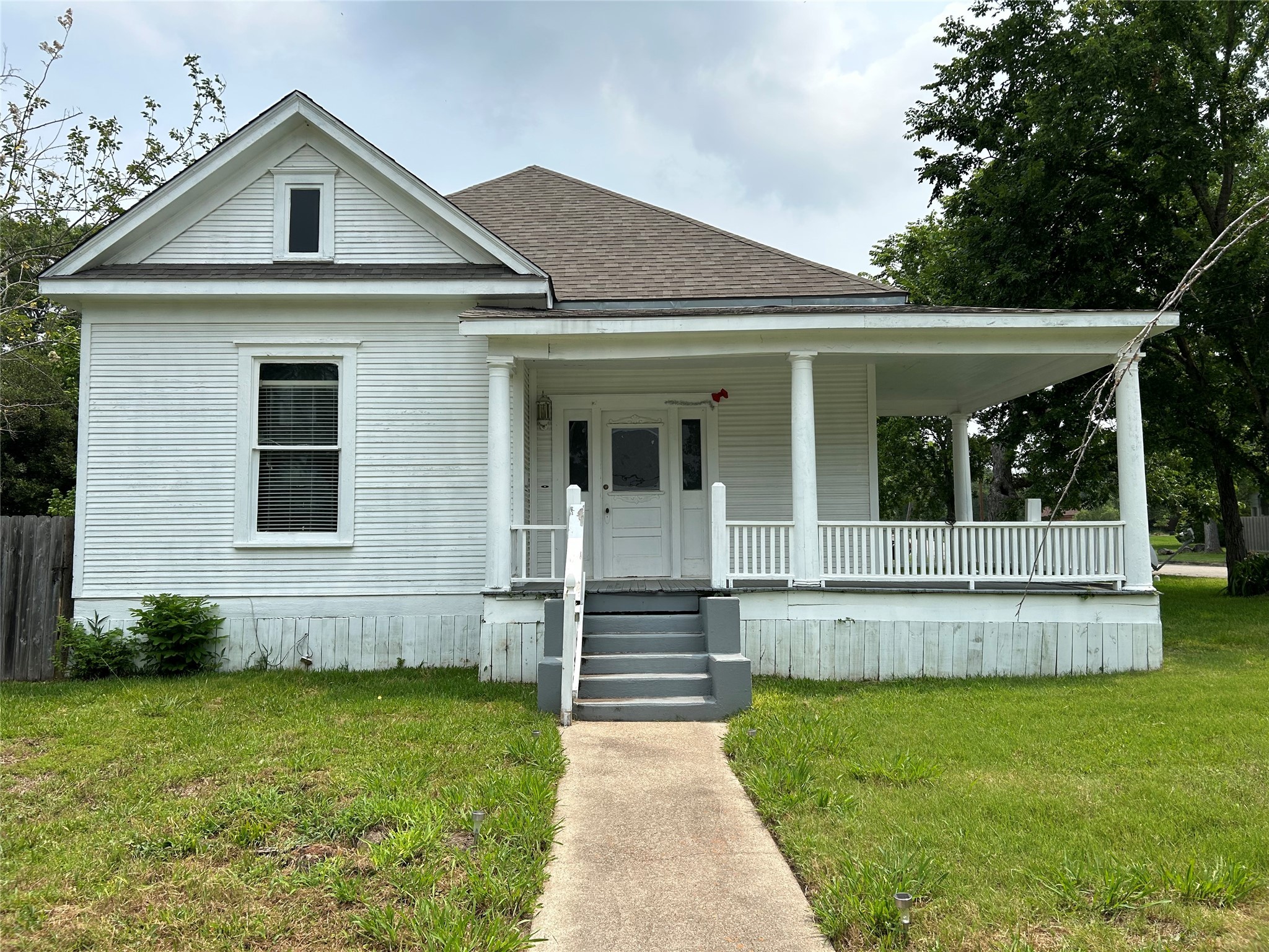 317 Elm Street , Navasota, TX, 77868 | 60709443 | Realty Texas LLC