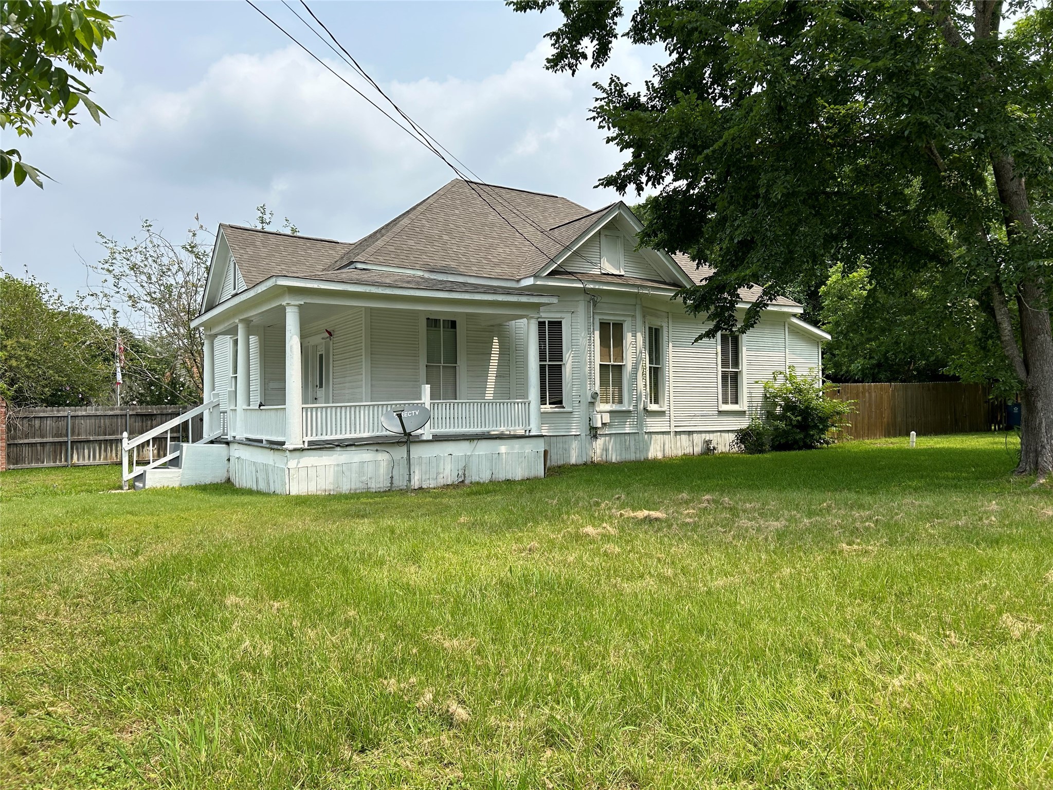 317 Elm Street , Navasota, TX, 77868 | 60709443 | Realty Texas LLC