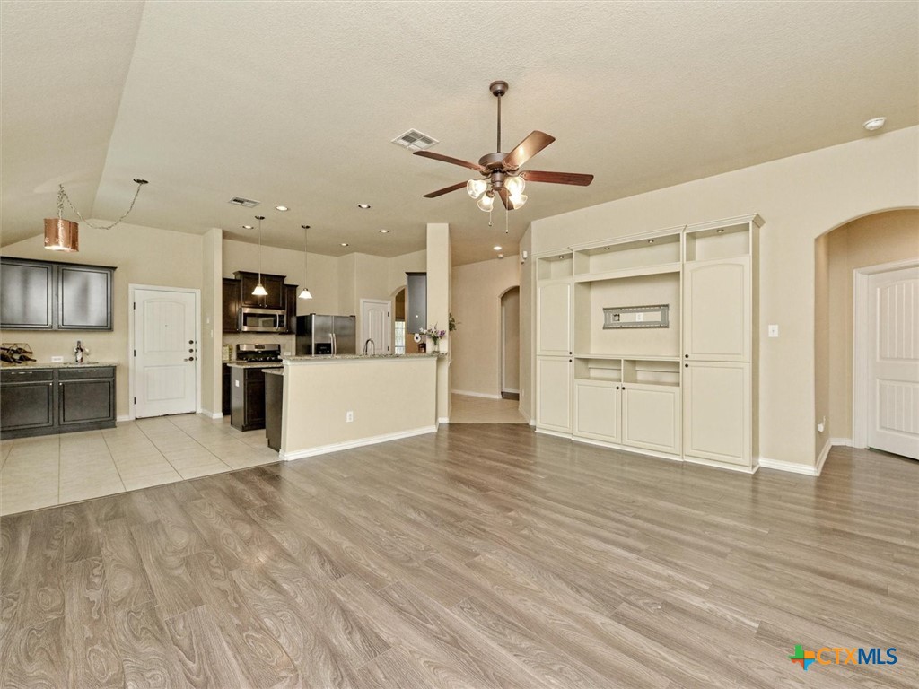 2401 Ambling Trail , Pflugerville, TX, 78660 | 545370 | Realty Texas LLC