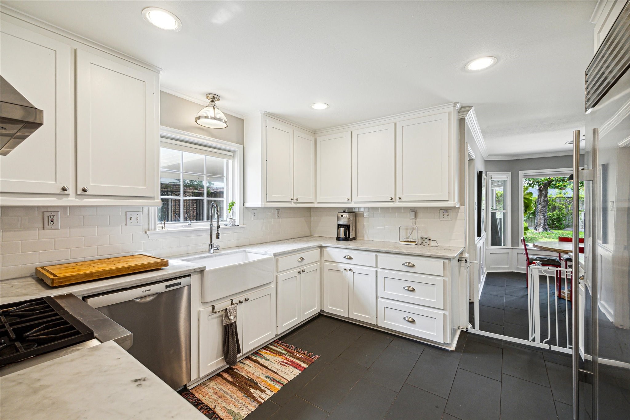 6138 Holly Springs Drive , Houston, TX, 77057 | 93909293 | Realty Texas LLC