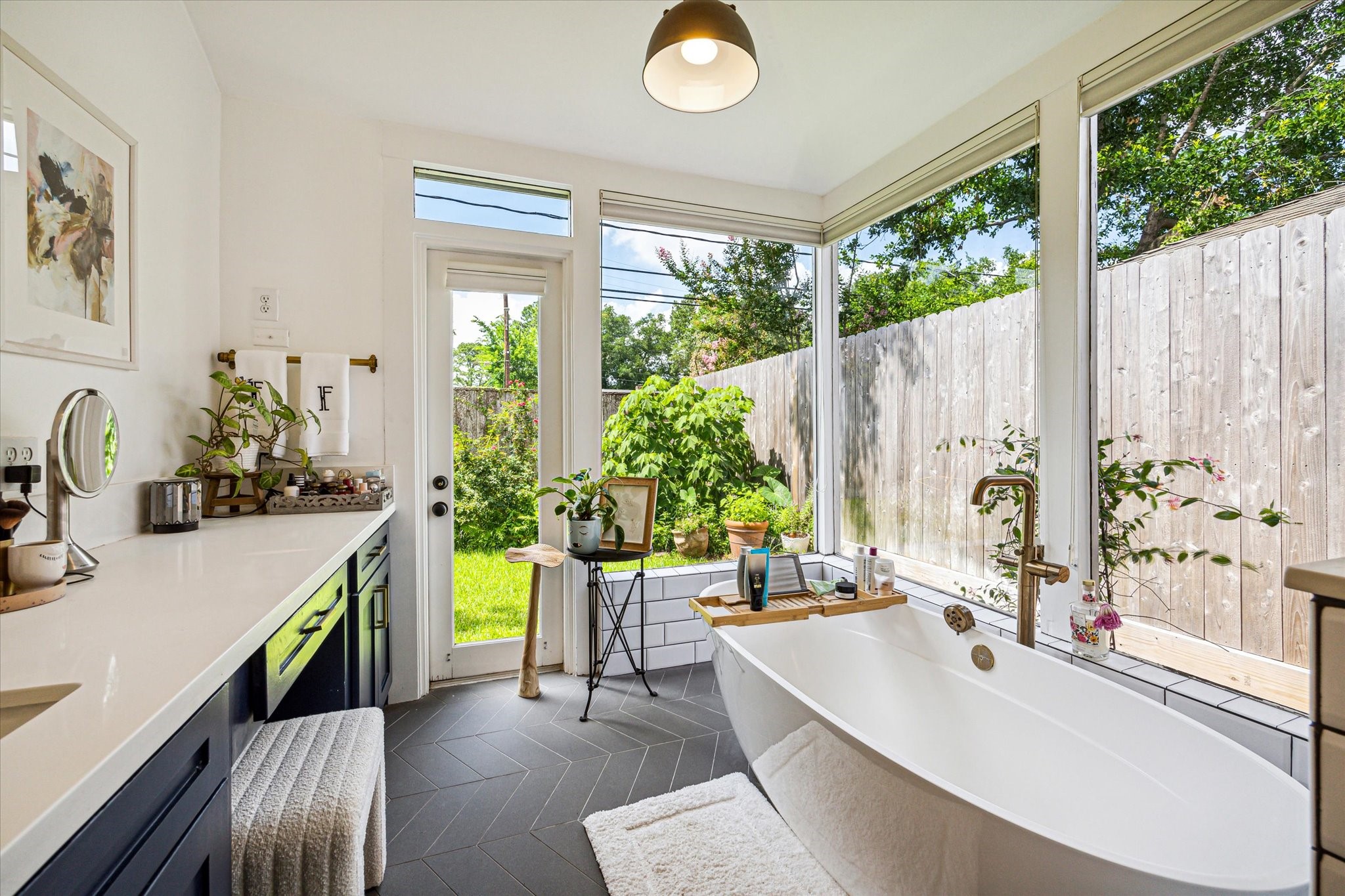 6138 Holly Springs Drive , Houston, TX, 77057 | 93909293 | Realty Texas LLC