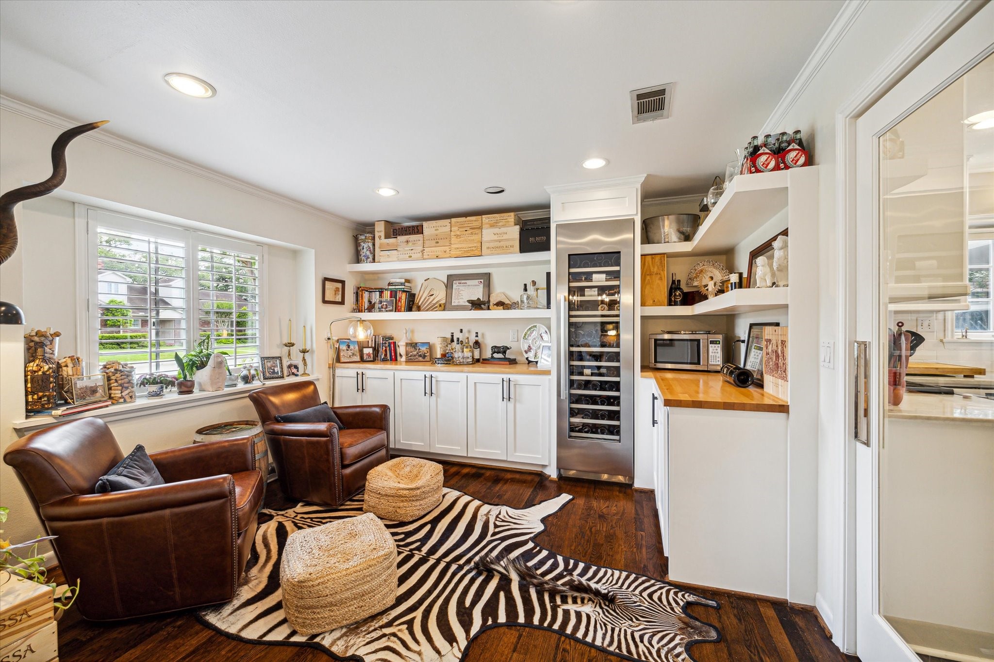 6138 Holly Springs Drive , Houston, TX, 77057 | 93909293 | Realty Texas LLC