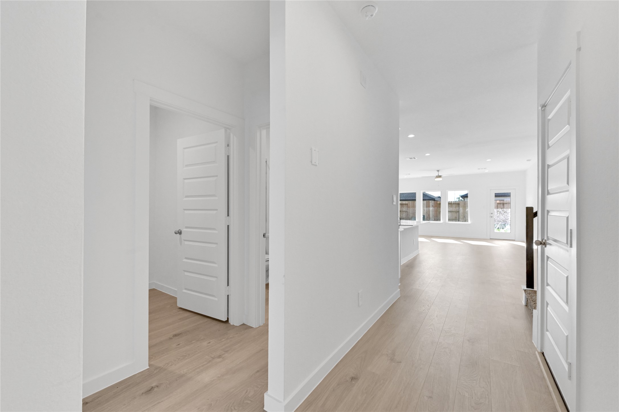 1122 Vista Pointe Drive , Fresno, TX, 77545 | 457532 | Realty Texas LLC