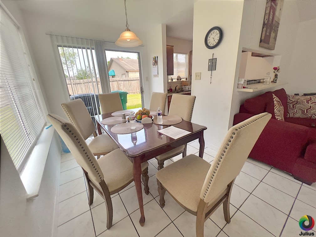 6214 Perch Creek Drive , Houston, TX, 77049 | 83737809 | Realty Texas LLC