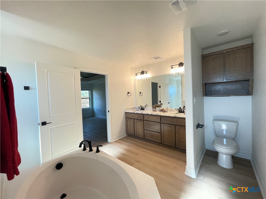 425 Ridge Crest Drive , Copperas Cove, TX, 76522 | 545436 | Realty Texas LLC