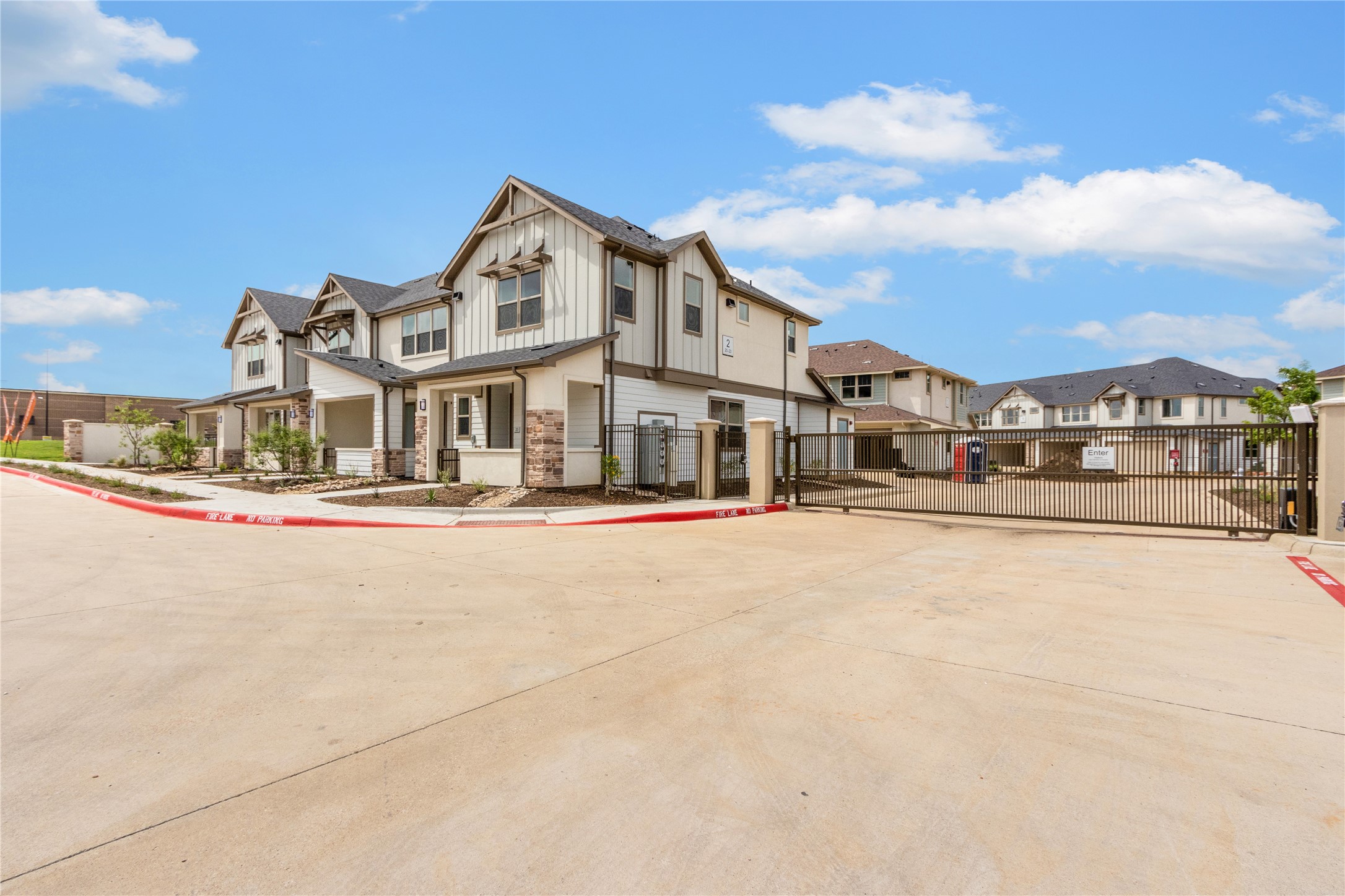 5900-283 US 287 , Arlington, TX, 76017 | 84959591 | Realty Texas LLC