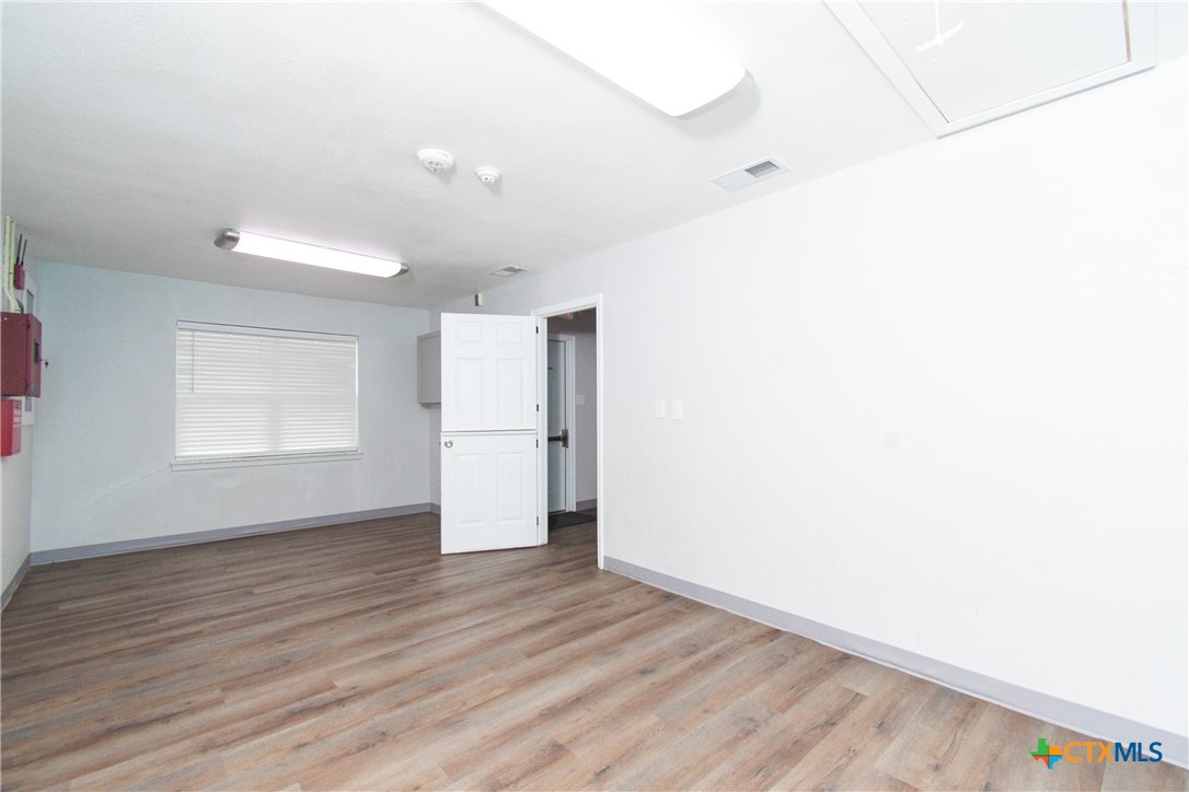 1700 E Fm 2410 Road , Harker Heights, TX, 76548 | 545555 | Realty Texas LLC