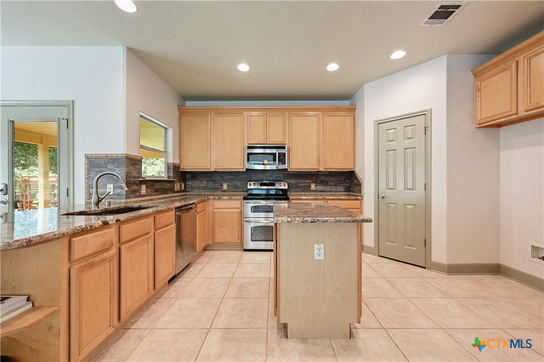 125 Hornsby Trail , Bastrop, TX, 78602 | 545582 | Realty Texas LLC