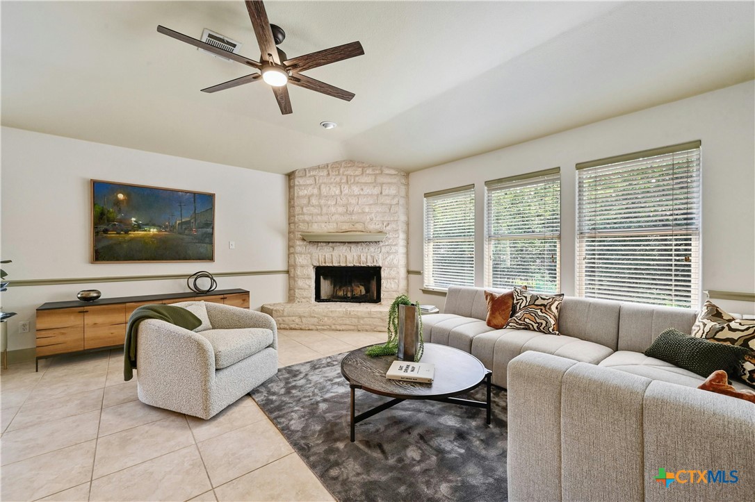 125 Hornsby Trail , Bastrop, TX, 78602 | 545582 | Realty Texas LLC