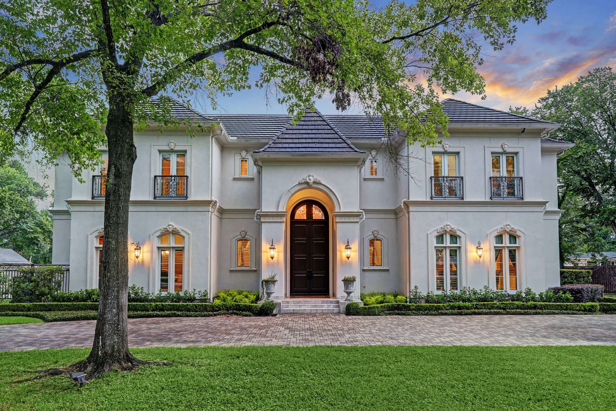 218 Blalock Road , Houston, TX, 77024 | 59614096 | Realty Texas LLC