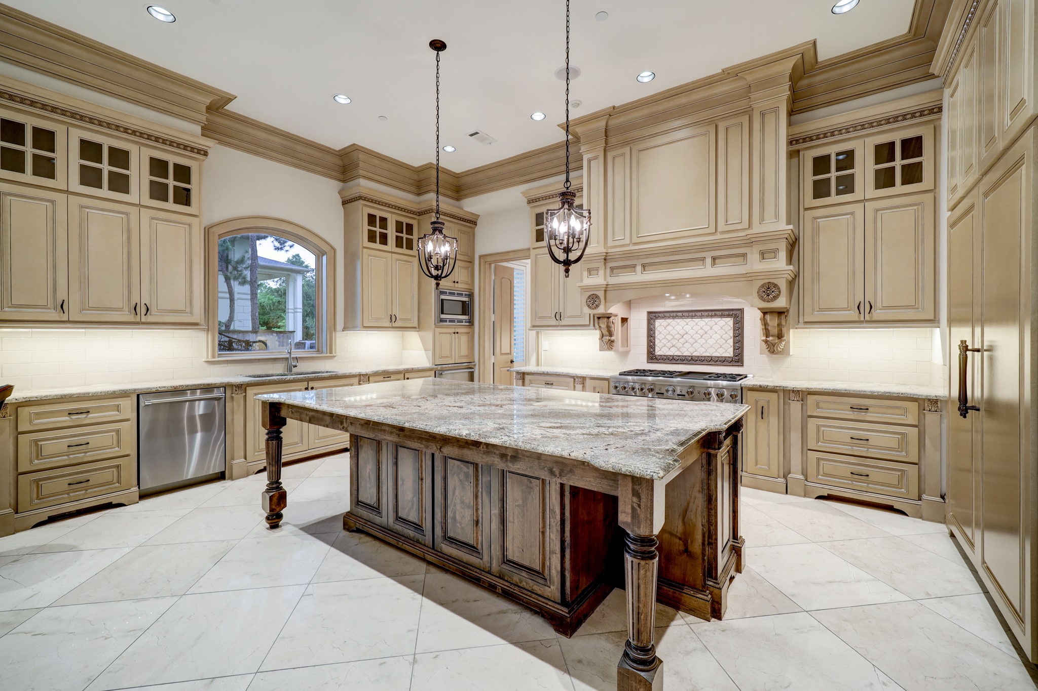 218 Blalock Road , Houston, TX, 77024 | 59614096 | Realty Texas LLC