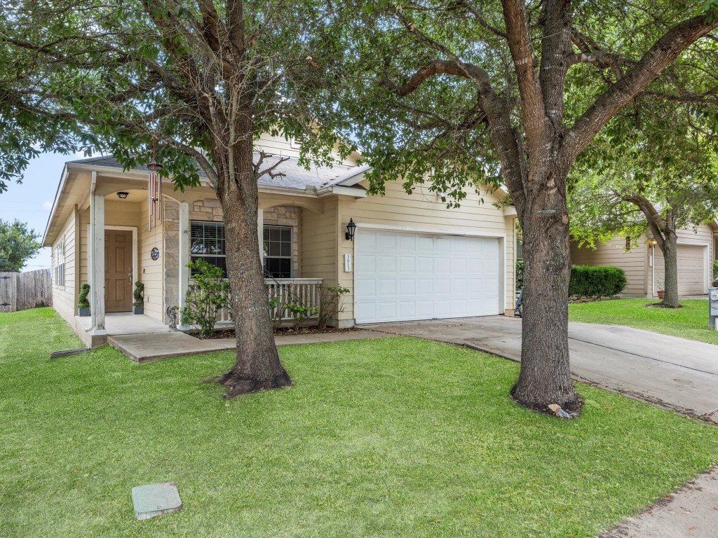 3813 Bronco Bend Loop , Austin, TX, 78744 | 4231249 | Realty Texas LLC