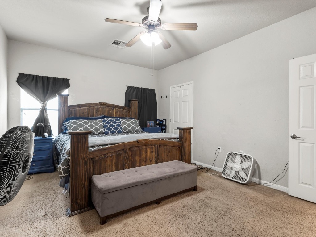 3813 Bronco Bend Loop , Austin, TX, 78744 | 4231249 | Realty Texas LLC