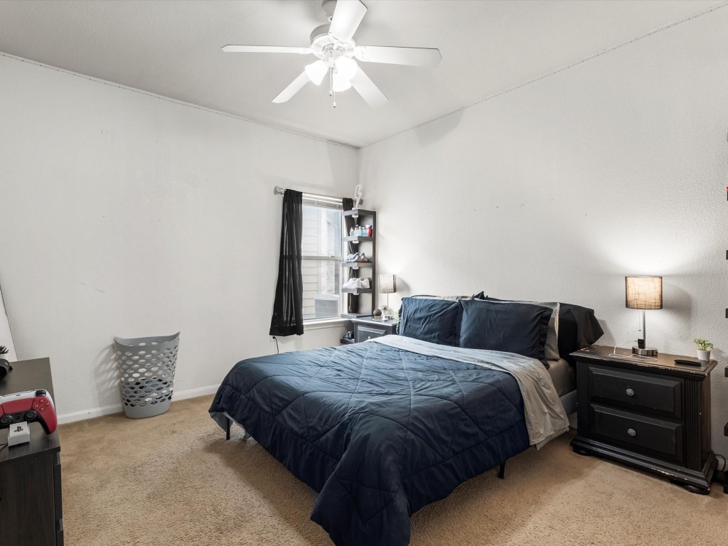 3813 Bronco Bend Loop , Austin, TX, 78744 | 4231249 | Realty Texas LLC