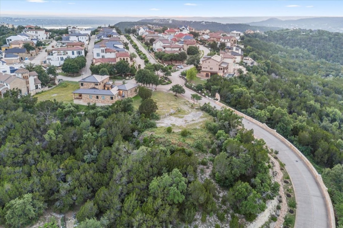 13136 Villa Montana Way , Austin, TX, 78732 | 5211180 | Realty Texas LLC