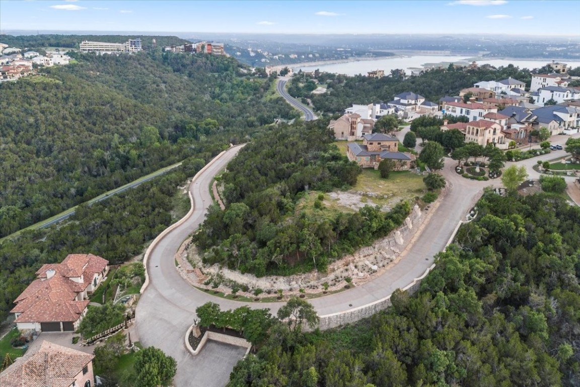 13136 Villa Montana Way , Austin, TX, 78732 | 5211180 | Realty Texas LLC