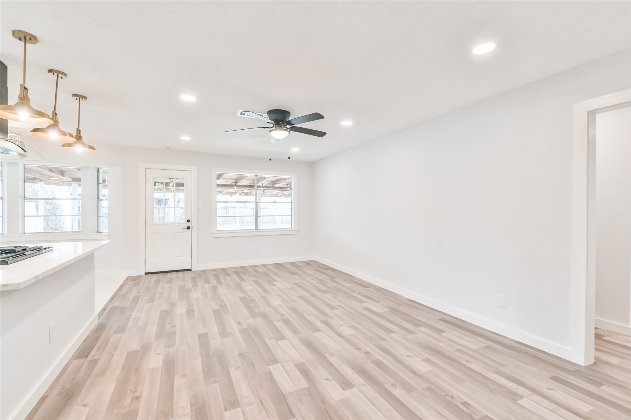 5505 Tanglebriar Drive , Dickinson, TX, 77539 | 14305188 | Realty Texas LLC