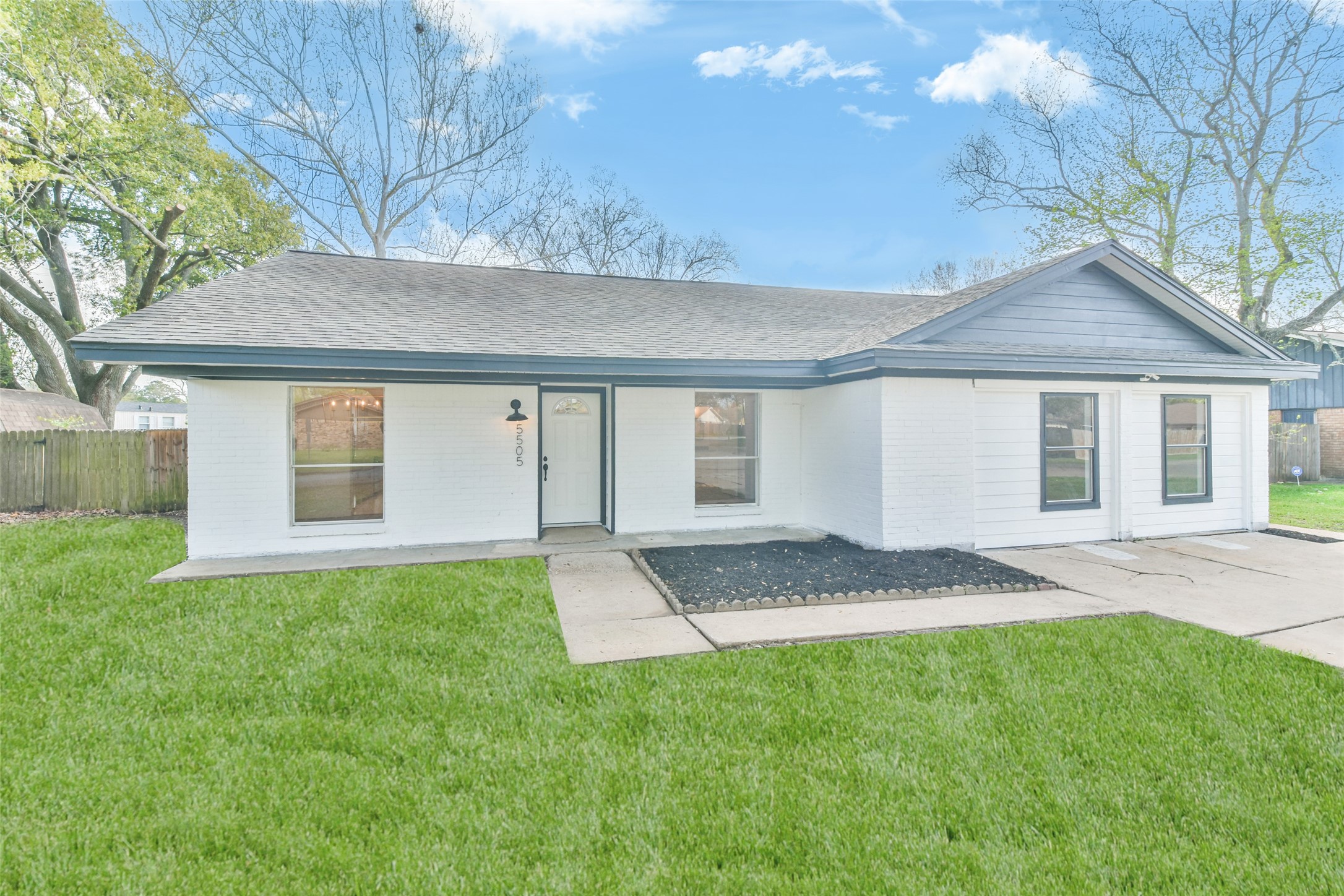 5505 Tanglebriar Drive , Dickinson, TX, 77539 | 14305188 | Realty Texas LLC