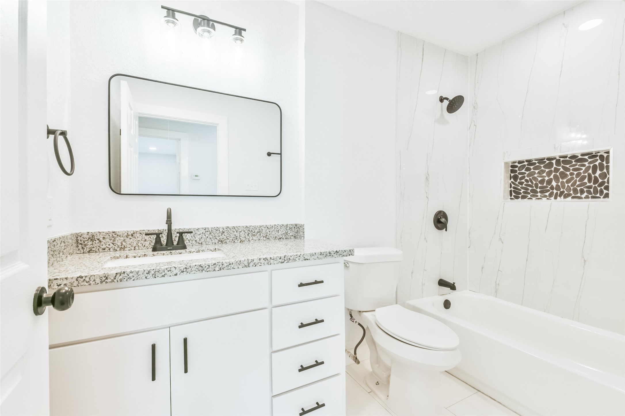 5505 Tanglebriar Drive , Dickinson, TX, 77539 | 14305188 | Realty Texas LLC