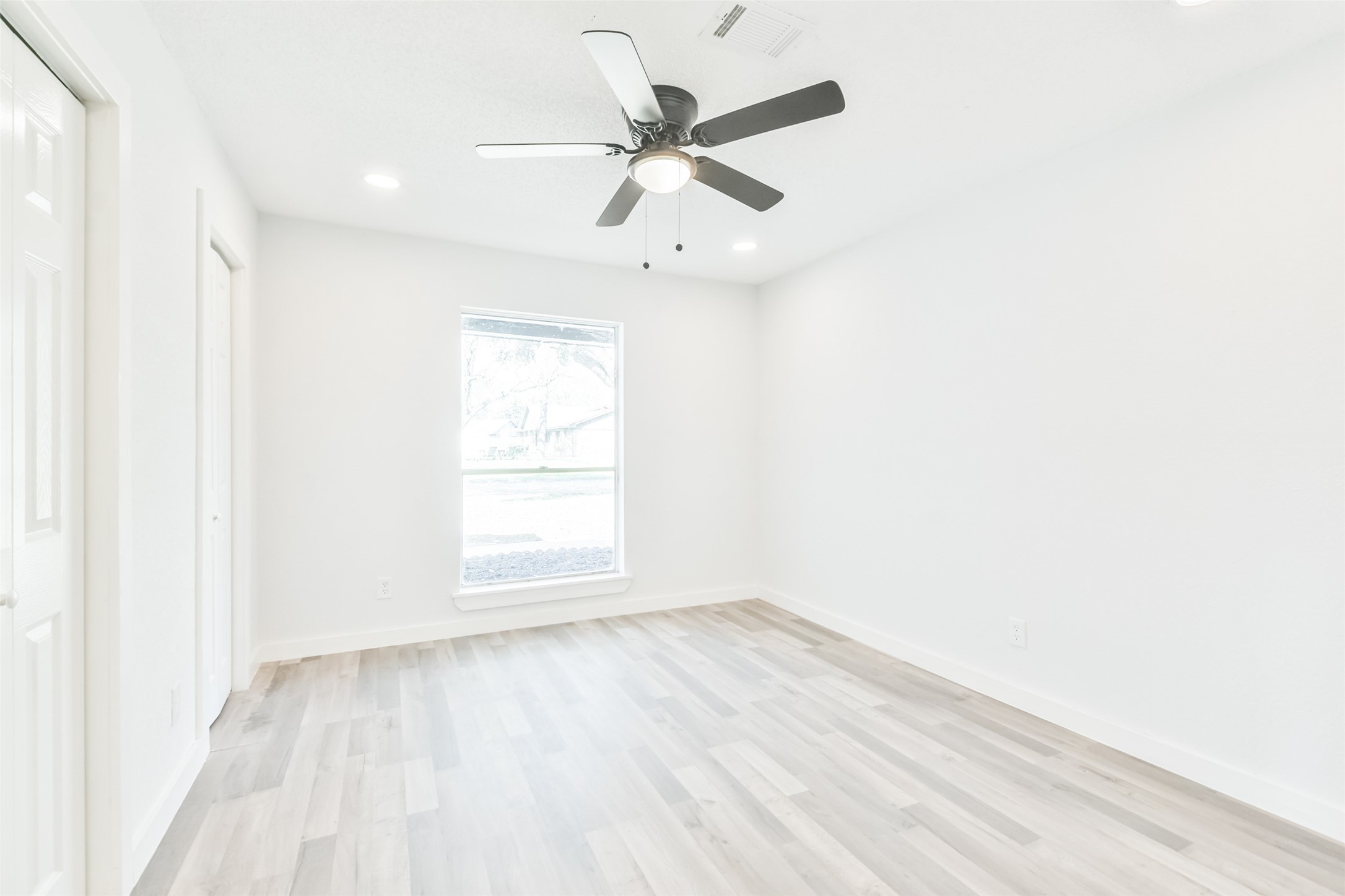 5505 Tanglebriar Drive , Dickinson, TX, 77539 | 14305188 | Realty Texas LLC