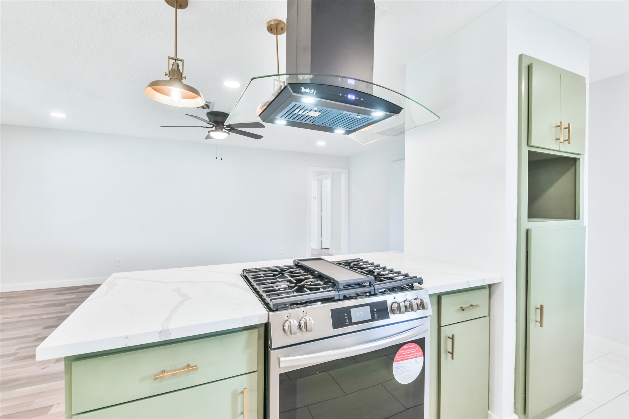 5505 Tanglebriar Drive , Dickinson, TX, 77539 | 14305188 | Realty Texas LLC