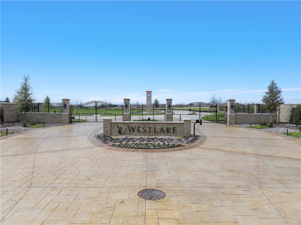 71 Pinehurst Drive , Woodway, TX, 76712 | 223289 | Realty Texas LLC