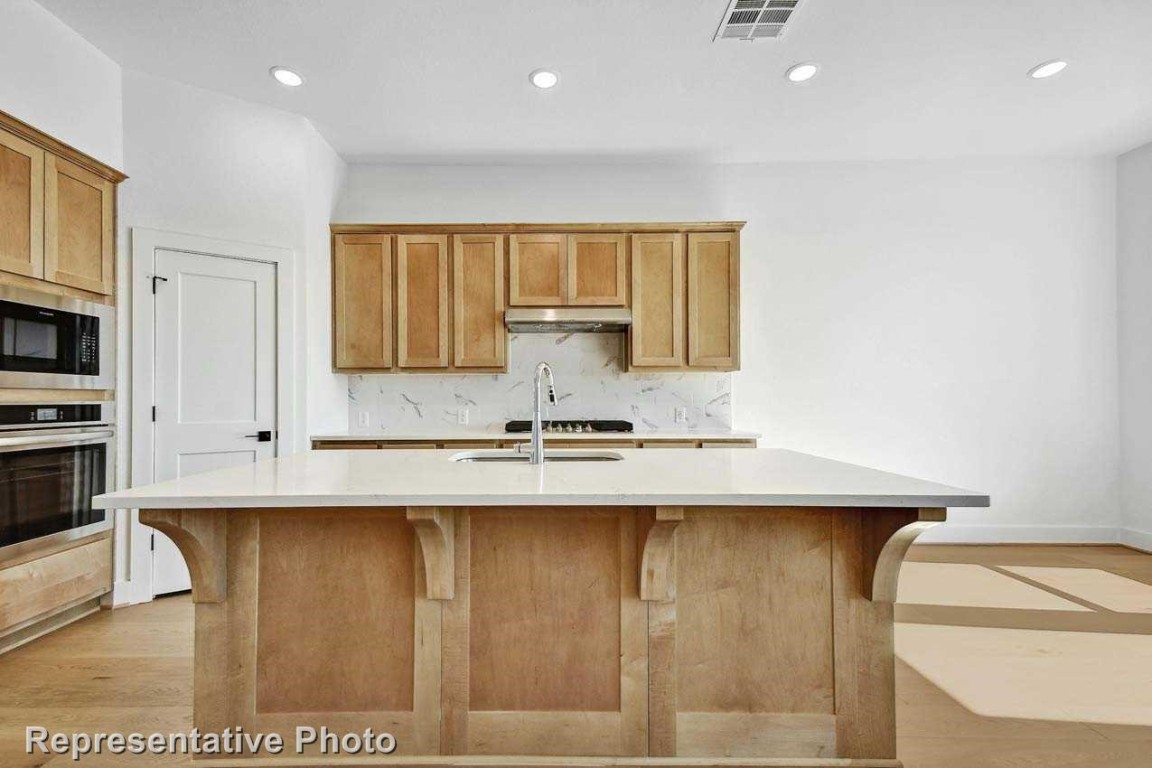 113 White Magnolia Cove , Georgetown, TX, 78628 | 9329928 | Realty Texas LLC