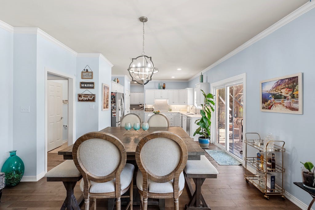 1207 Lakeway Drive , Lakeway, TX, 78734 | 5807259 | Realty Texas LLC