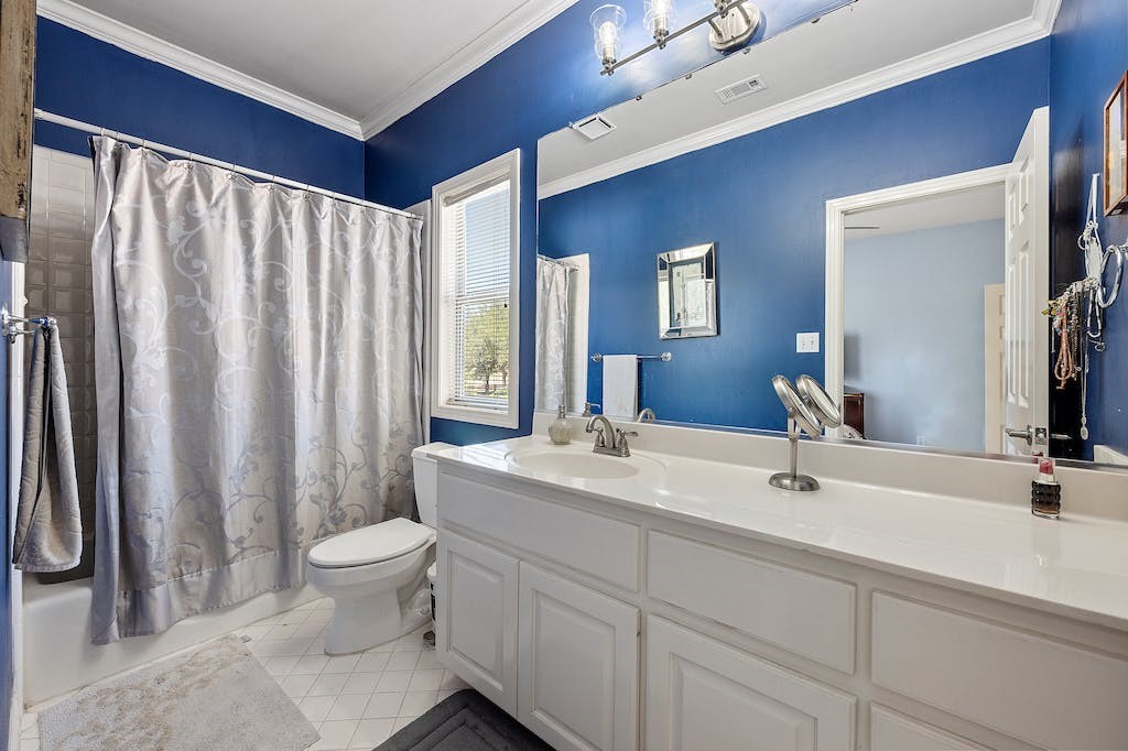 1207 Lakeway Drive , Lakeway, TX, 78734 | 5807259 | Realty Texas LLC