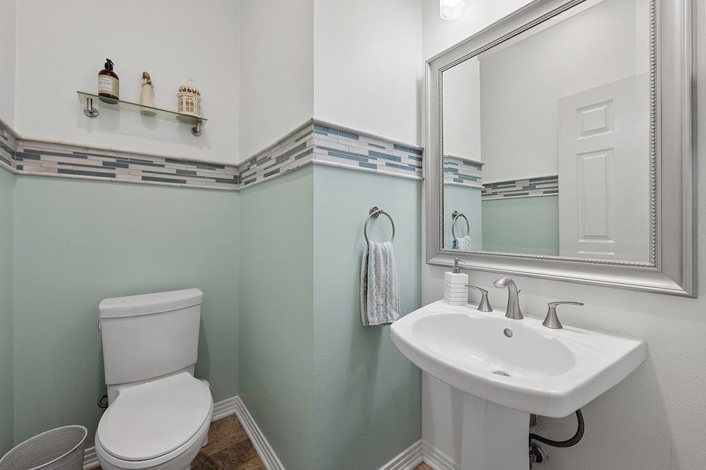 1207 Lakeway Drive , Lakeway, TX, 78734 | 5807259 | Realty Texas LLC