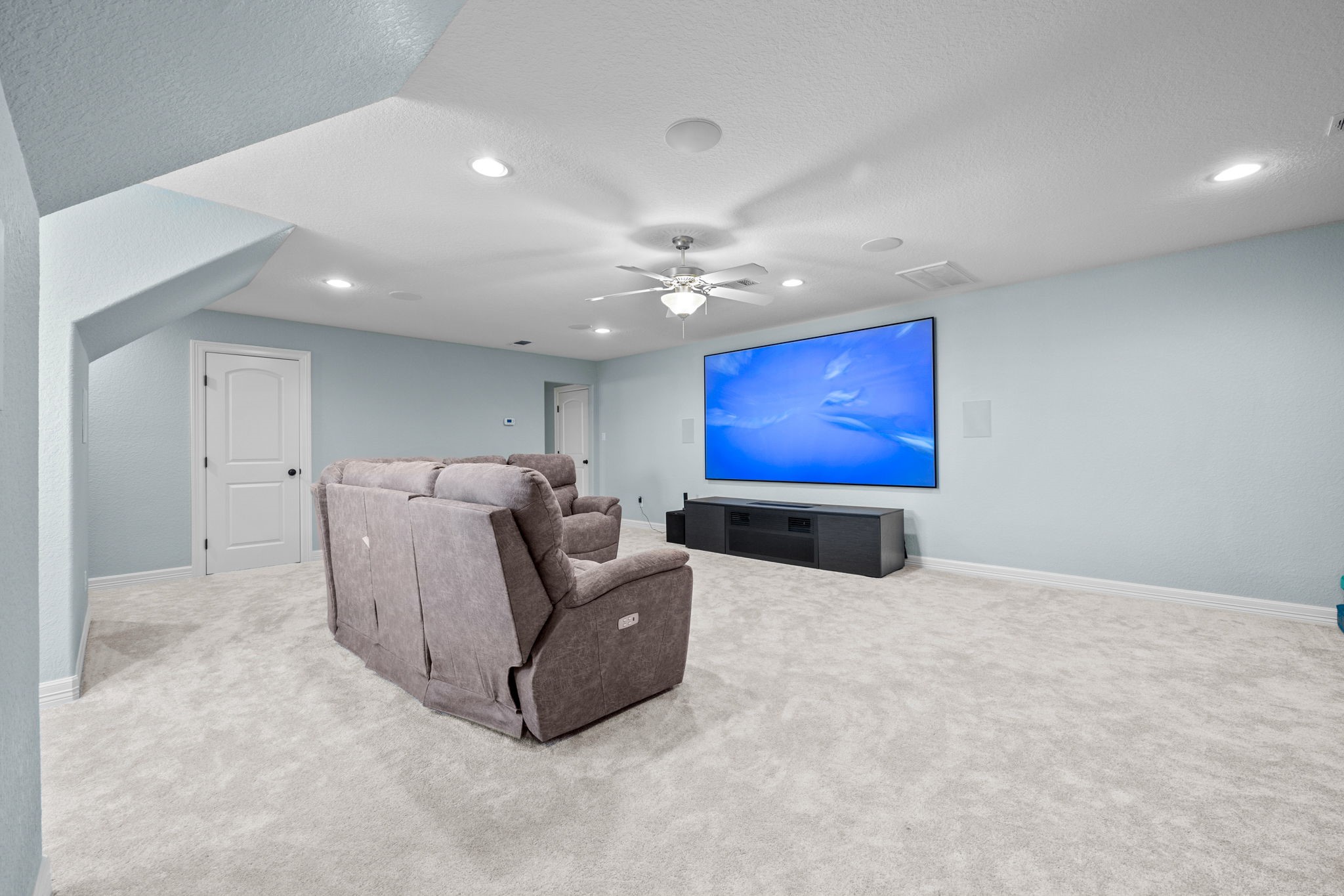 705 Rustic Oaks Drive , Angleton, TX, 77515 | 74477452 | Realty Texas LLC