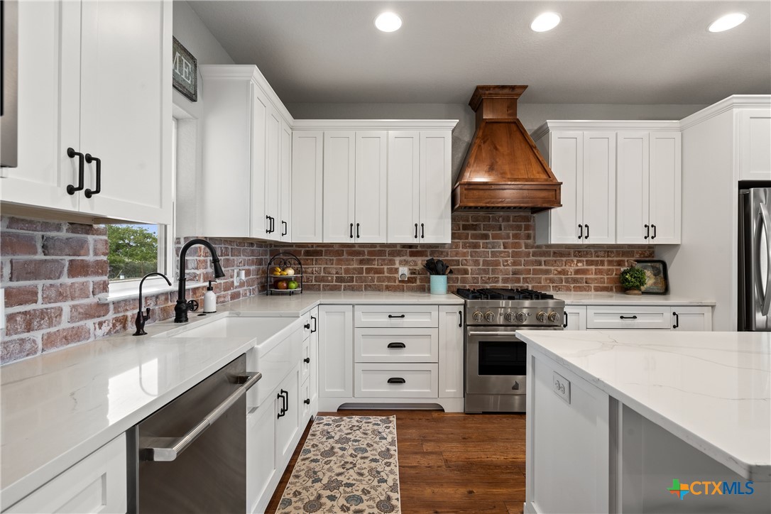 2454 McKinney Loop , Blanco, TX, 78606 | 545818 | Realty Texas LLC
