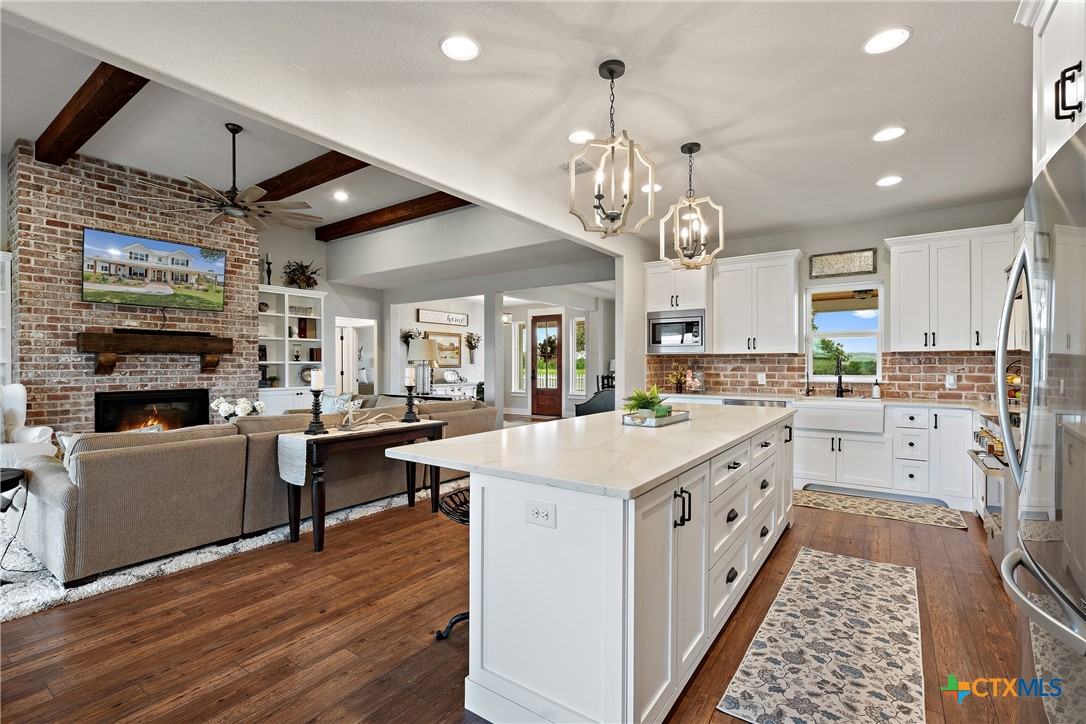 2454 McKinney Loop , Blanco, TX, 78606 | 545818 | Realty Texas LLC