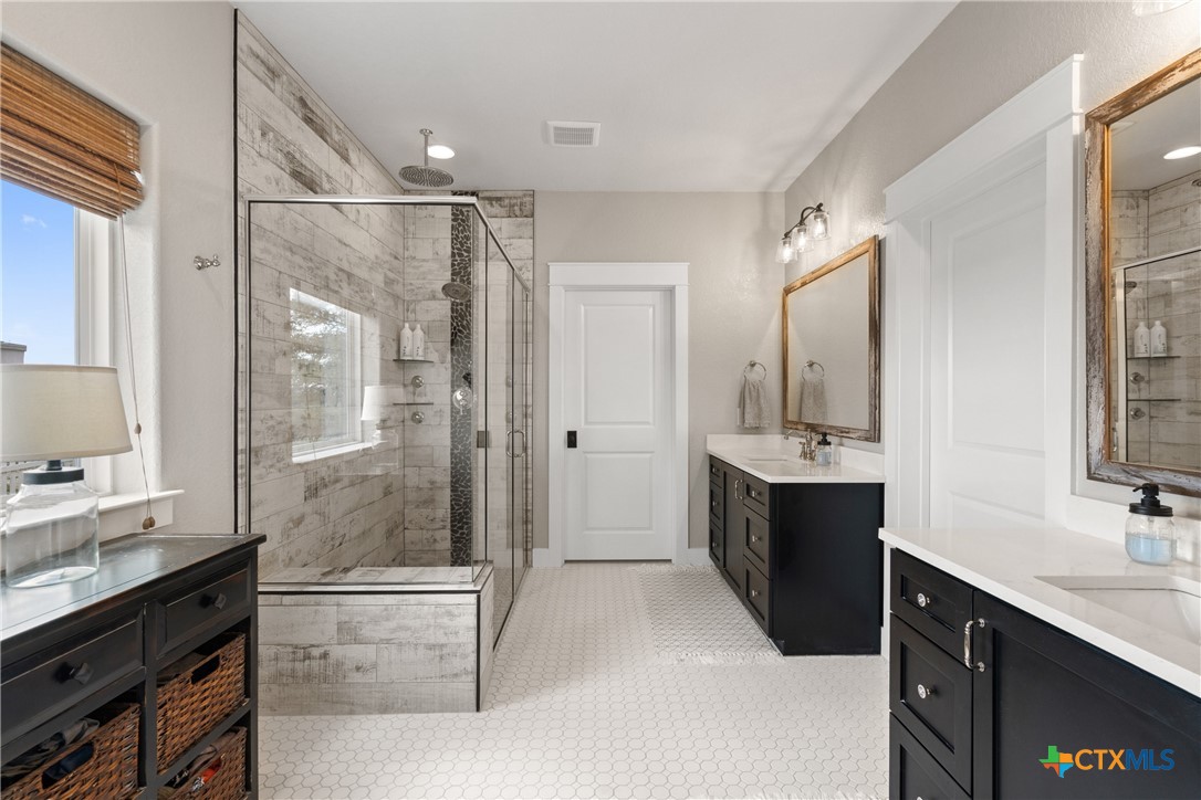 2454 McKinney Loop , Blanco, TX, 78606 | 545818 | Realty Texas LLC