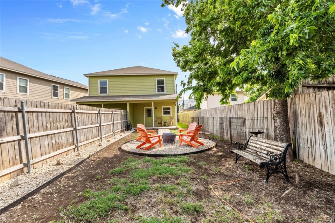 533 Advantage Drive , New Braunfels, TX, 78130 | 1955086 | Realty Texas LLC