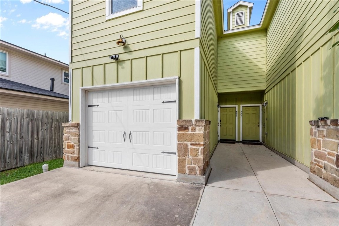 533 Advantage Drive , New Braunfels, TX, 78130 | 1955086 | Realty Texas LLC