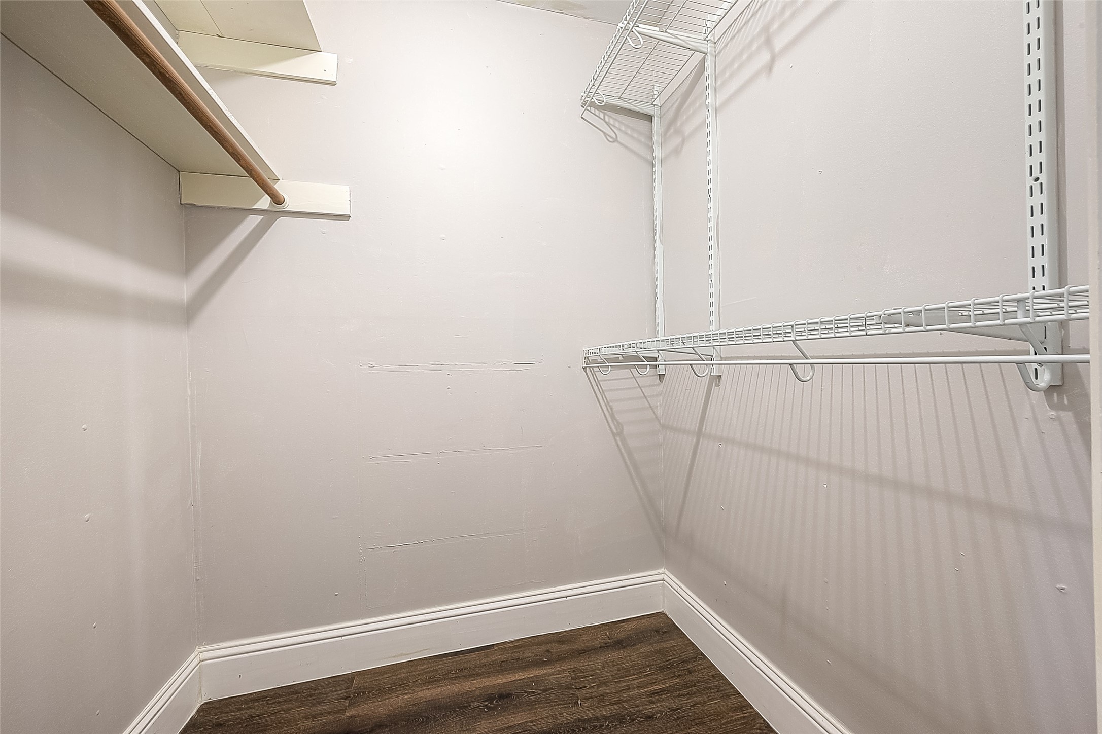 1327 Kelving Way , Wharton, TX, 77488 | 49161839 | Realty Texas LLC