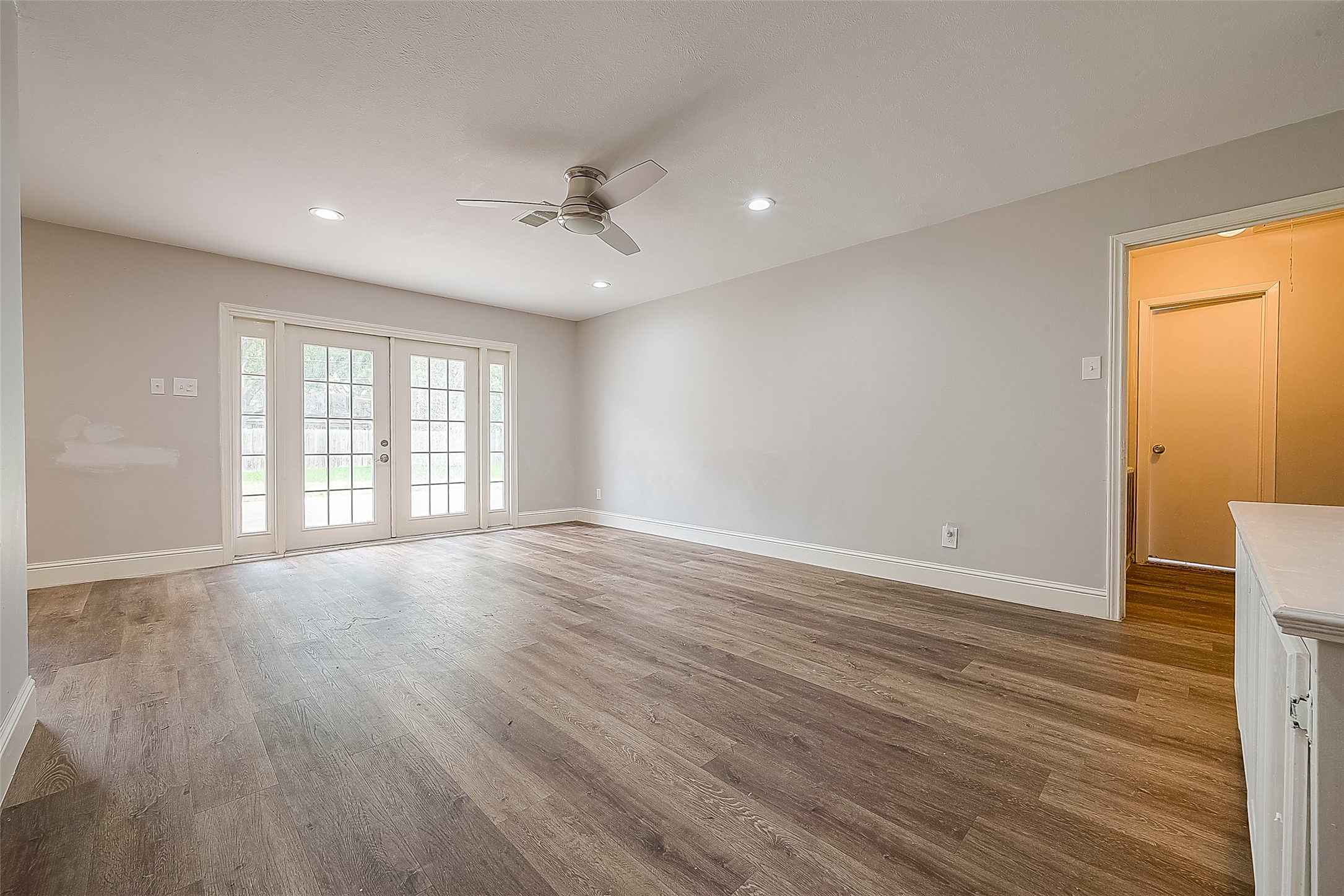 1327 Kelving Way , Wharton, TX, 77488 | 49161839 | Realty Texas LLC