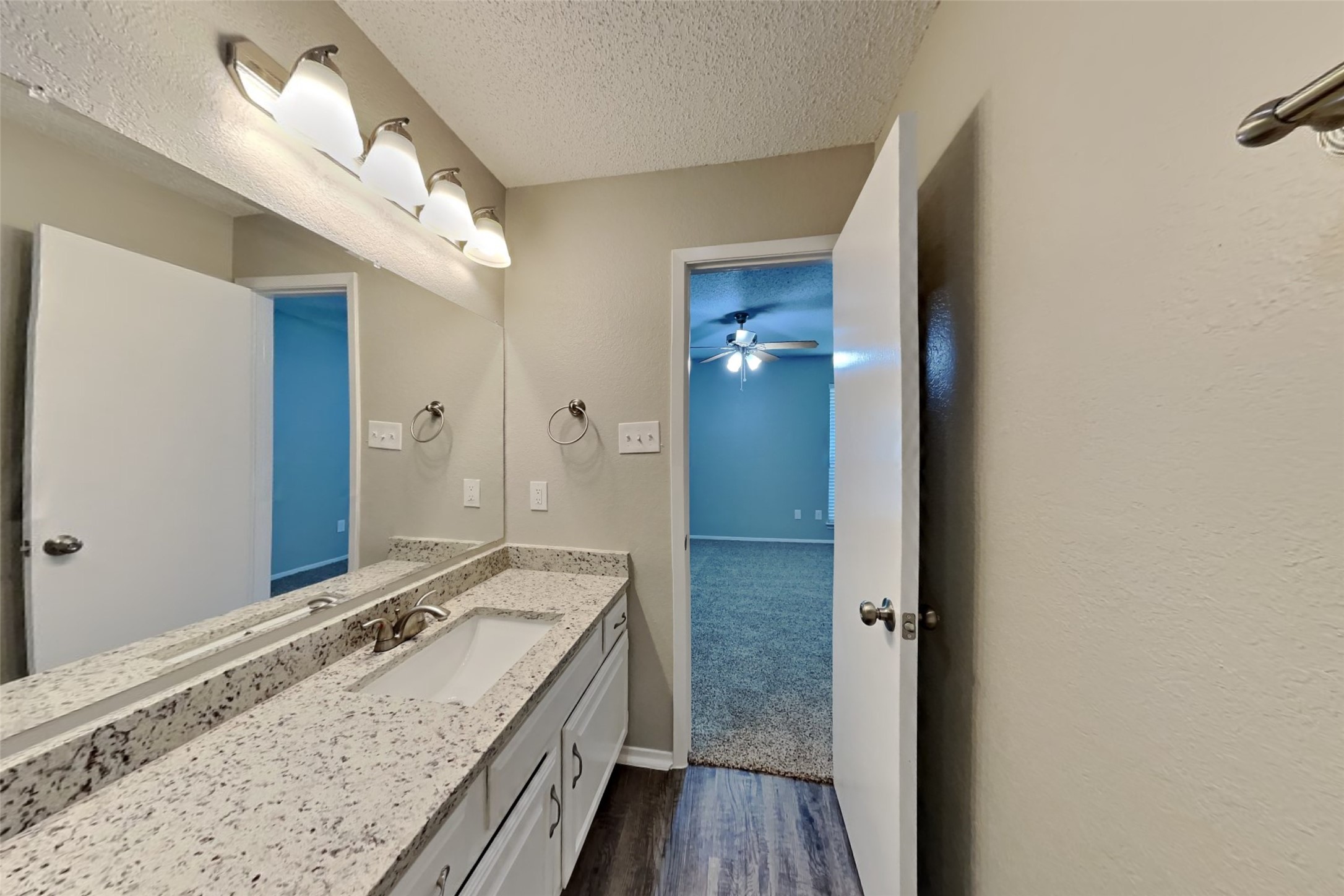 2920 Oakridge Drive , Bedford, TX, 76021 | 20631966 | Realty Texas LLC