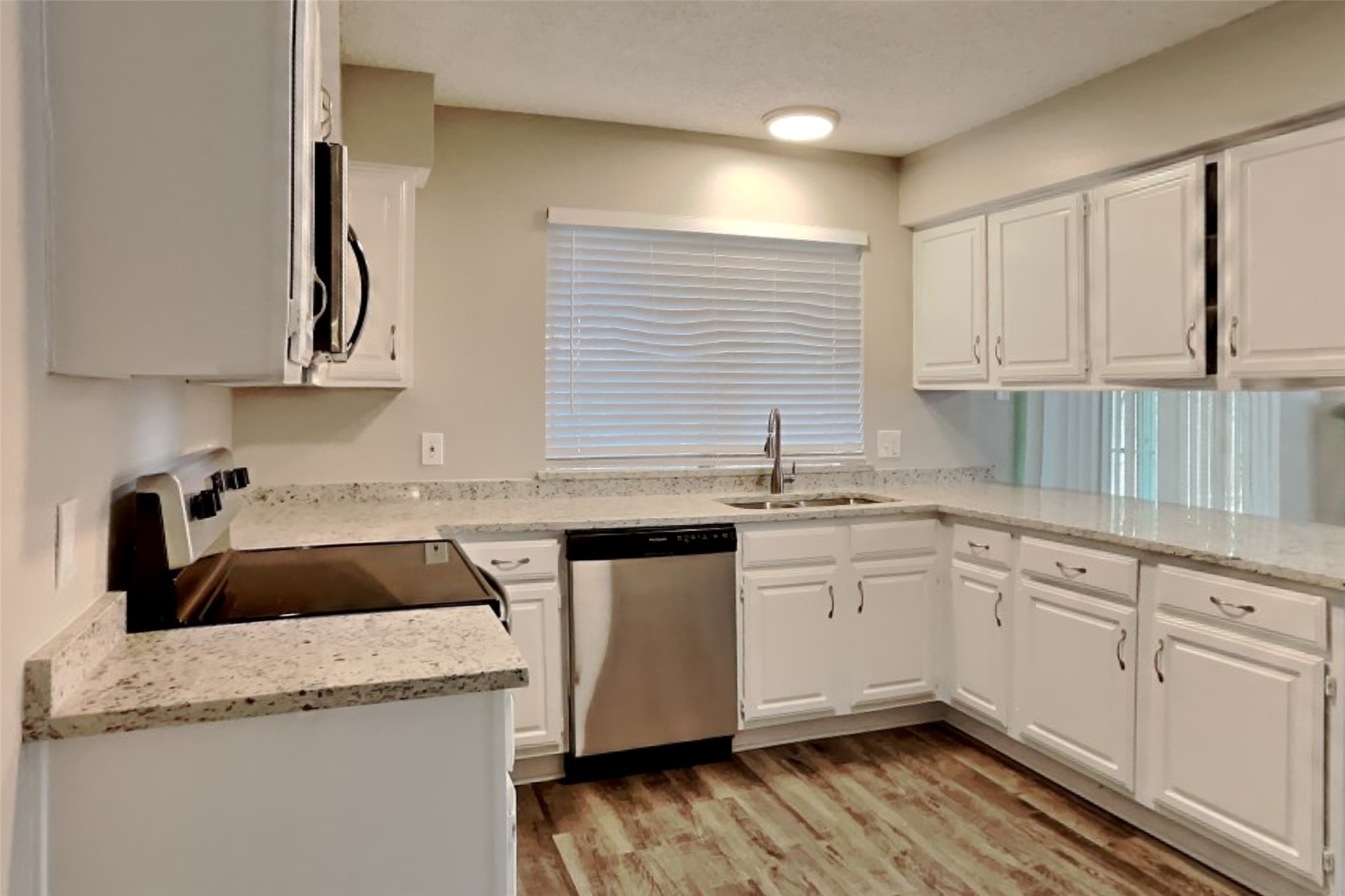 2920 Oakridge Drive , Bedford, TX, 76021 | 20631966 | Realty Texas LLC