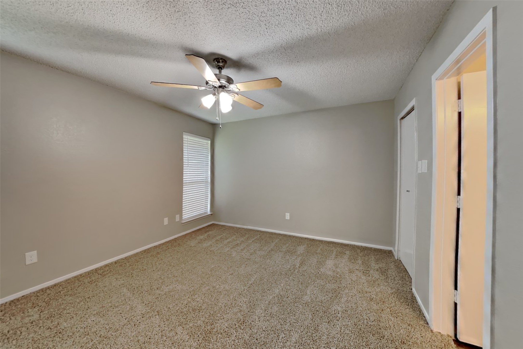 2920 Oakridge Drive , Bedford, TX, 76021 | 20631966 | Realty Texas LLC