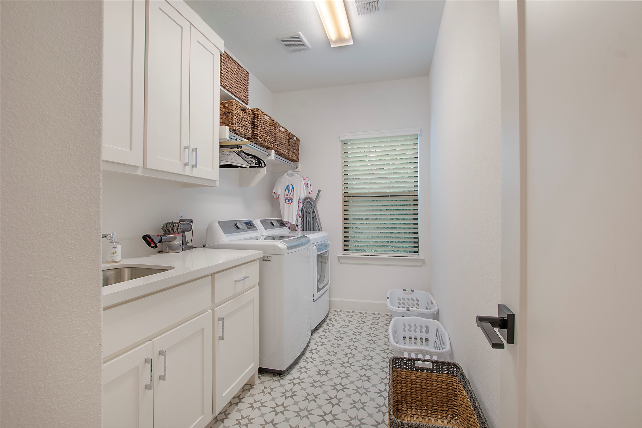 4308 Glenwick Lane , University Park, TX, 75205 | 20632155 | Realty Texas LLC