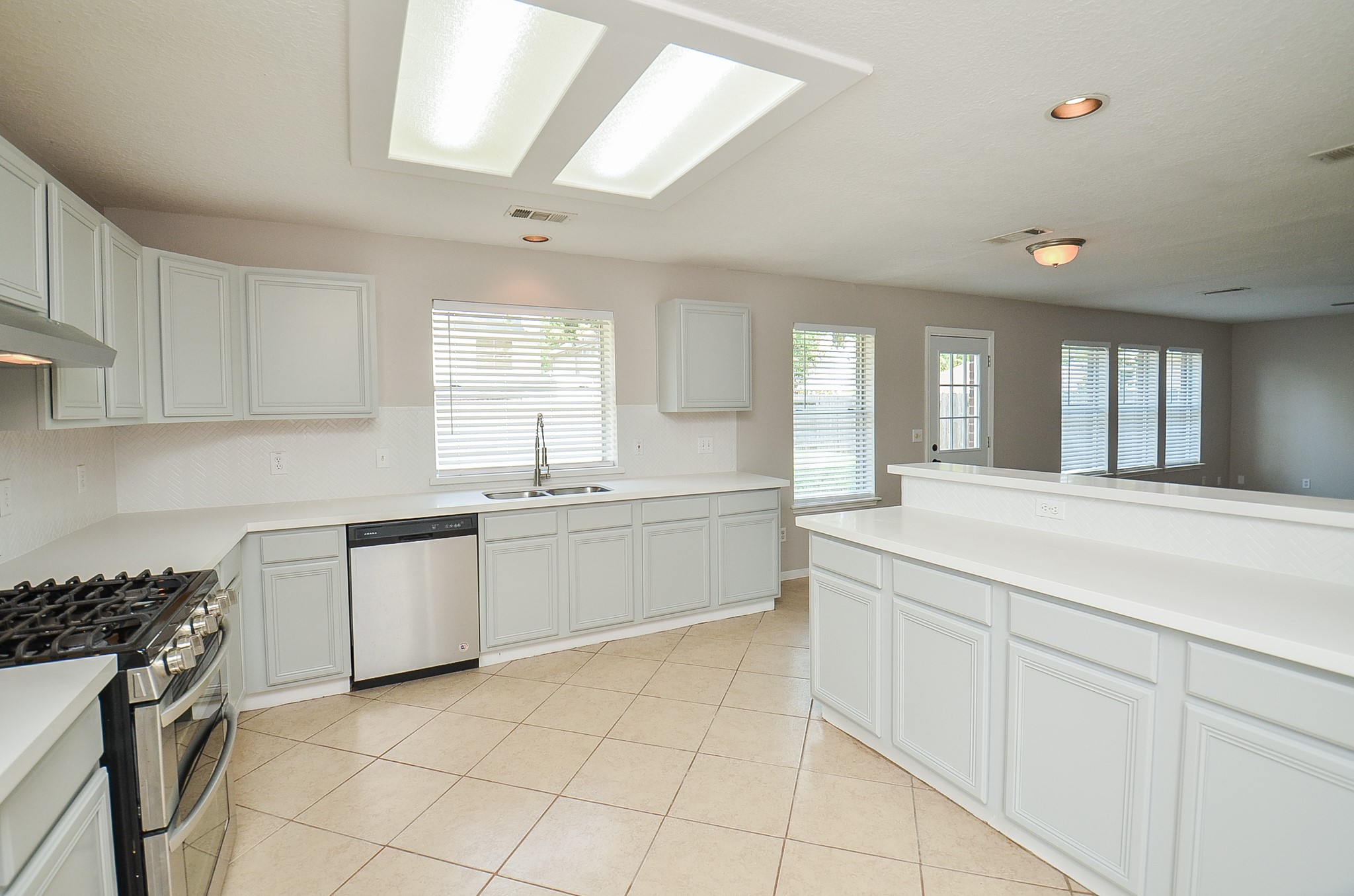 3003 Silver Spring Trail , Katy, TX, 77449 | 22664310 | Realty Texas LLC